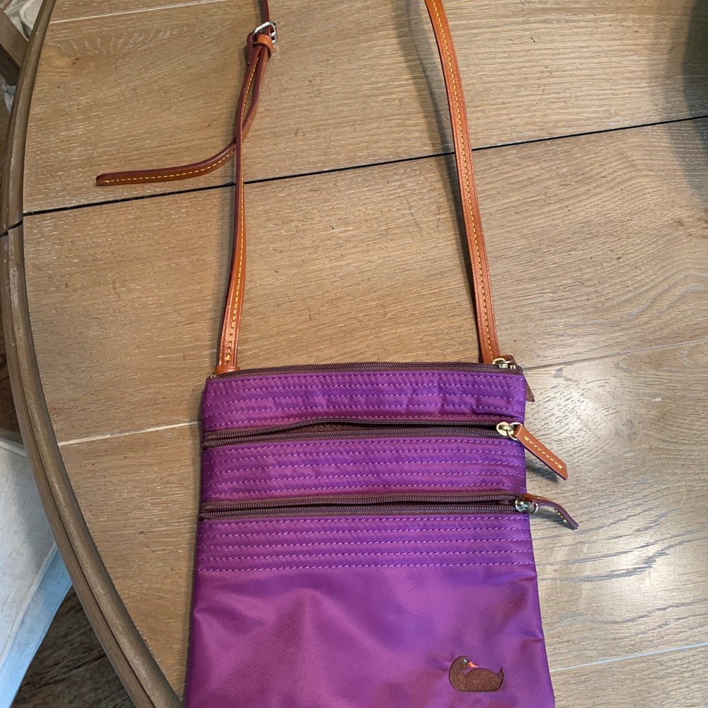 LIKE NEW Crossbody bag
